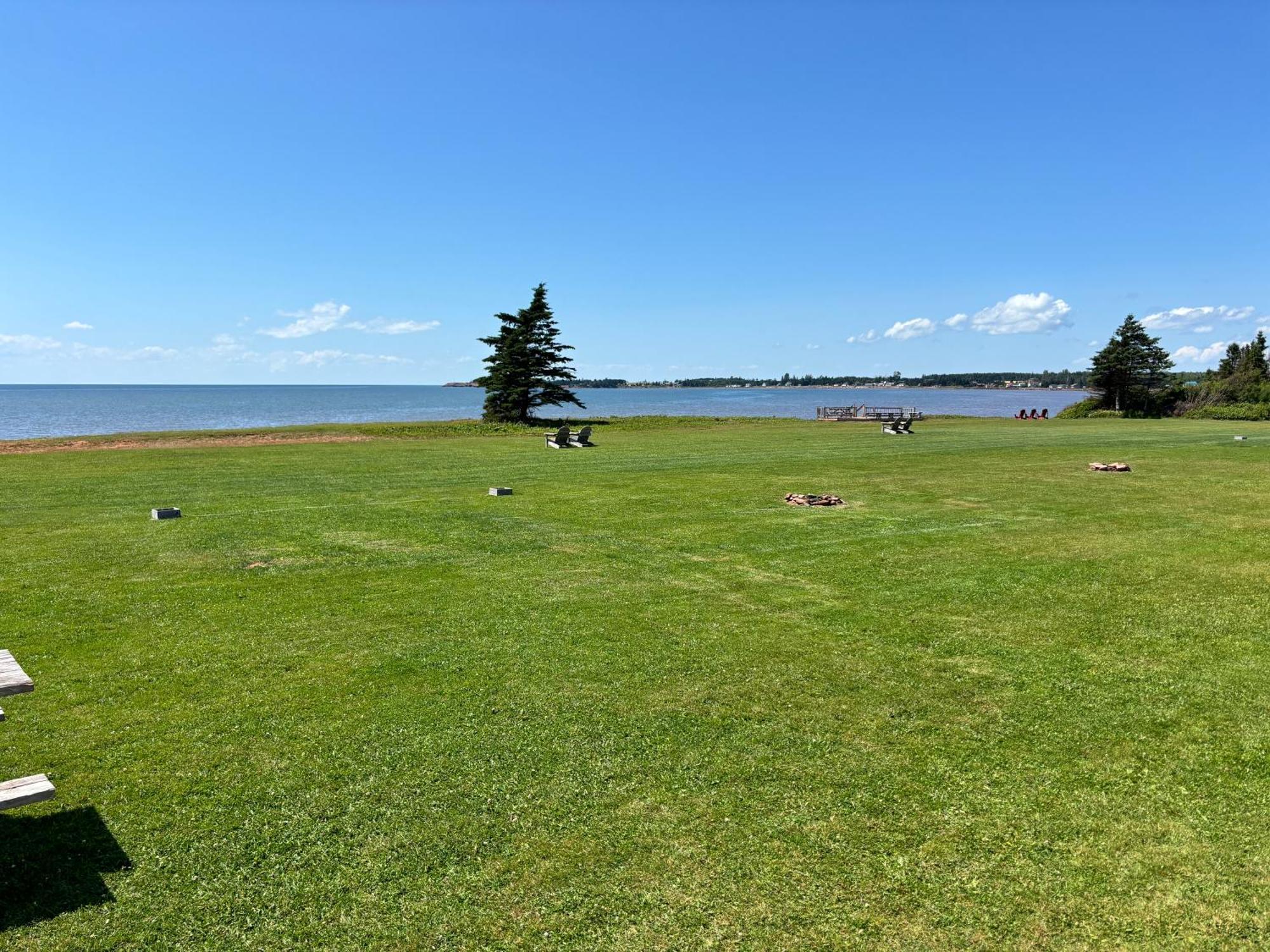 Cottages On Pei-Oceanfront Bedeque Exterior photo