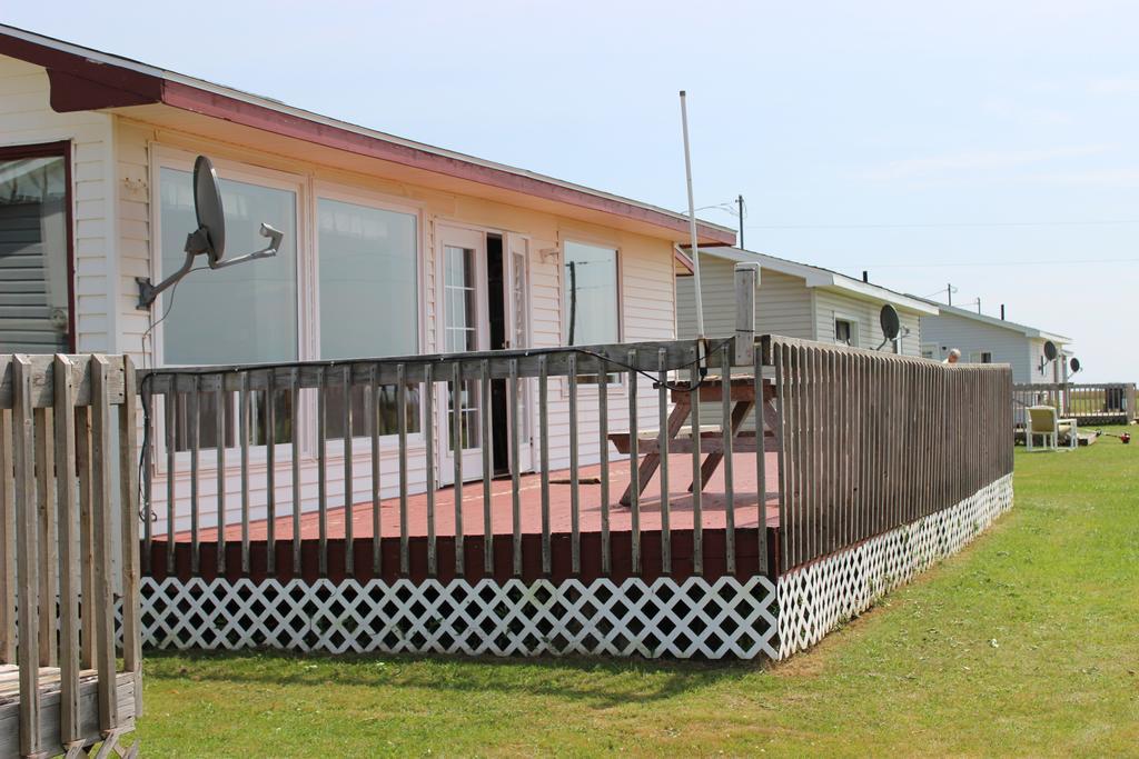 Cottages On Pei-Oceanfront Bedeque Exterior photo