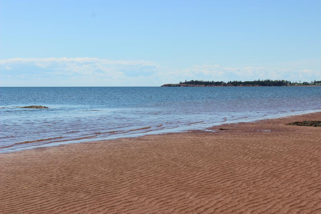 Cottages On Pei-Oceanfront Bedeque Exterior photo