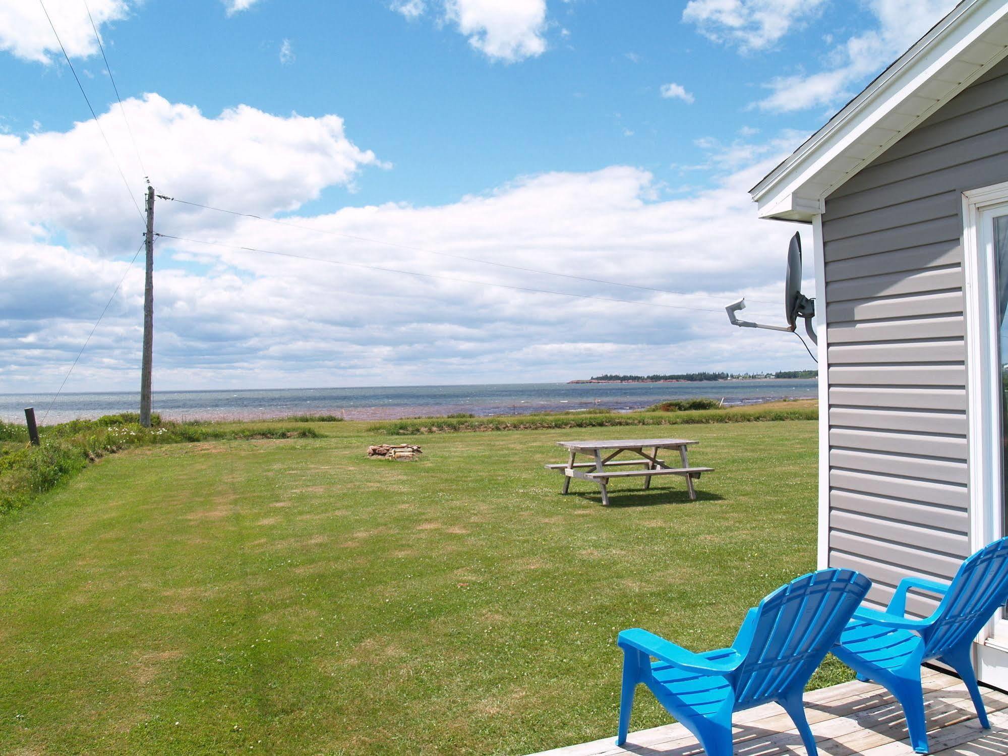 Cottages On Pei-Oceanfront Bedeque Exterior photo