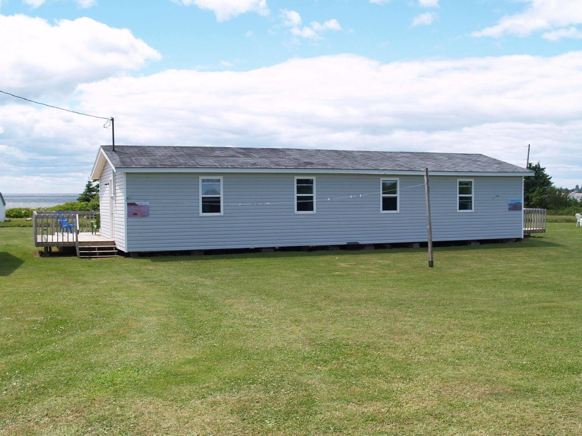 Cottages On Pei-Oceanfront Bedeque Exterior photo
